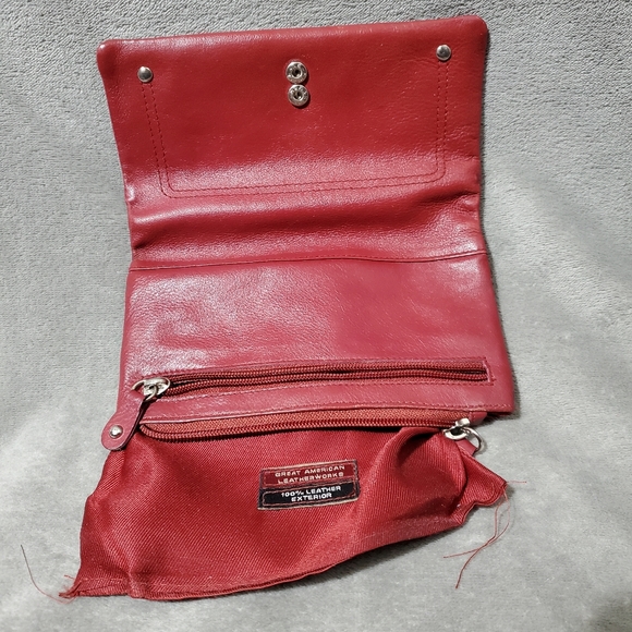 Great American Leather Works Wallet: Credit Card, Checkbook, Bills Change - Picture 2 of 10